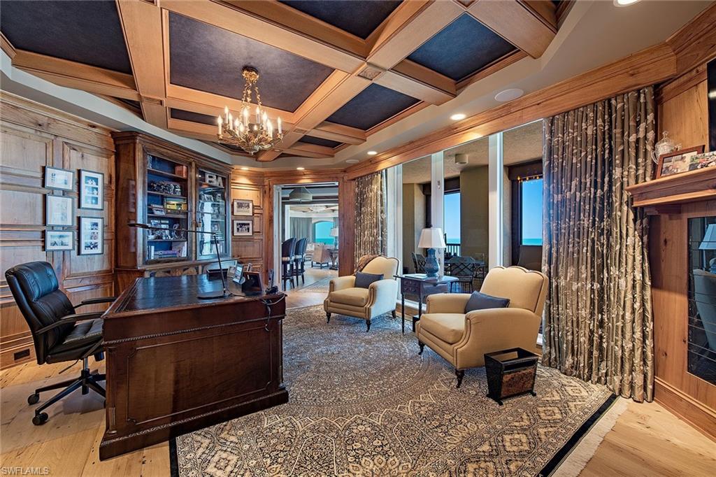 WINDSOR AT BAY COLONY - Residential