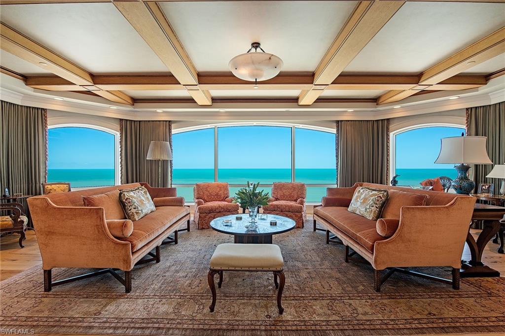 WINDSOR AT BAY COLONY - Residential