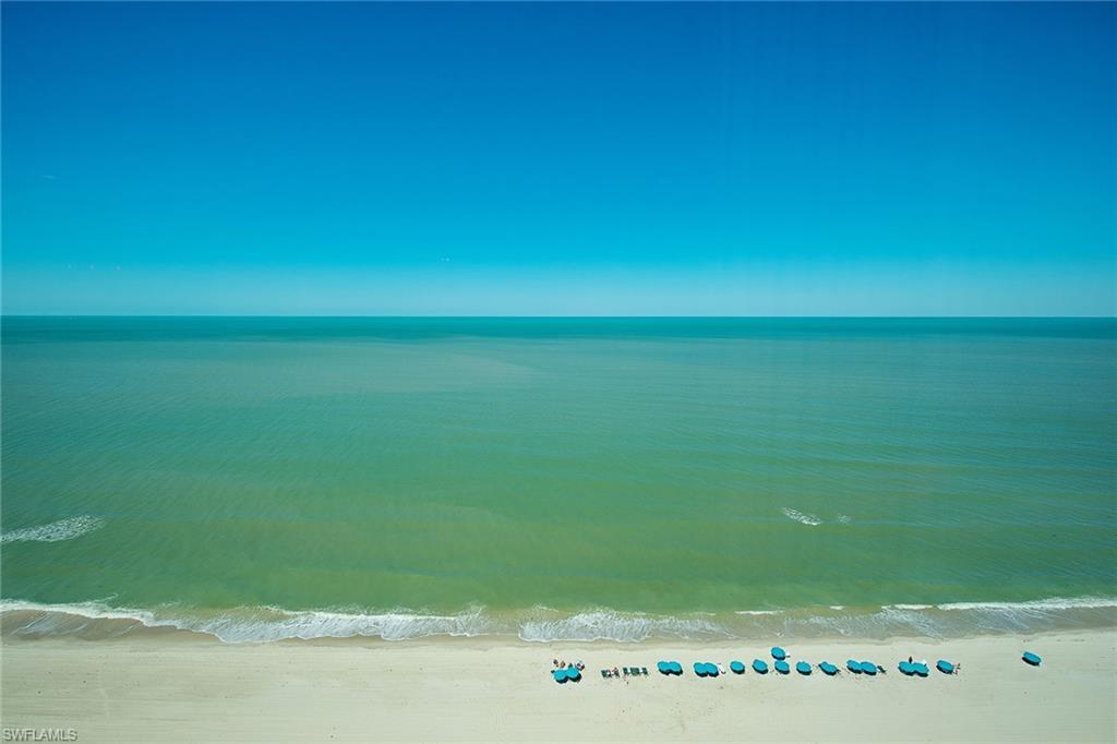 WINDSOR AT BAY COLONY - Residential