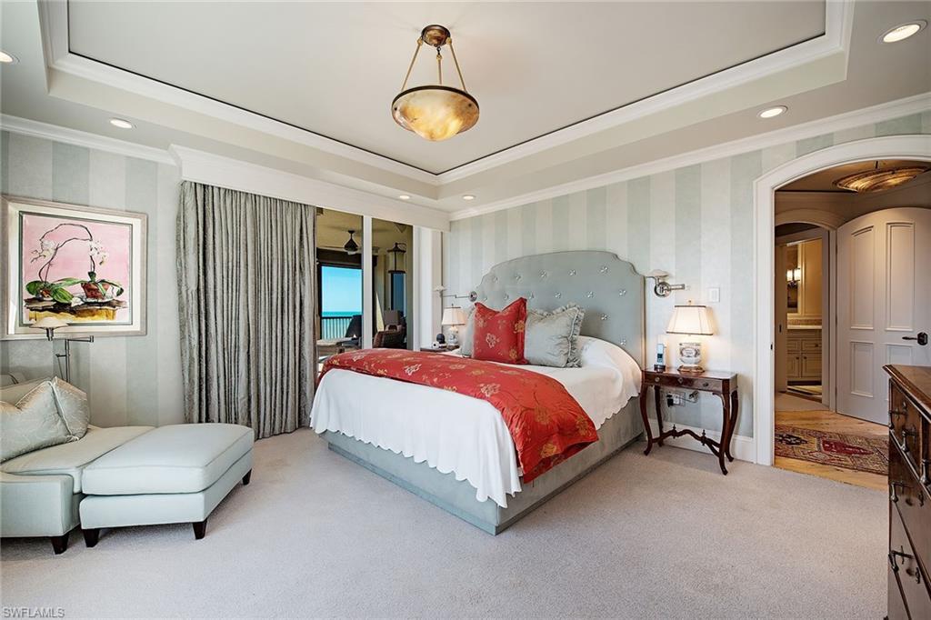 WINDSOR AT BAY COLONY - Residential