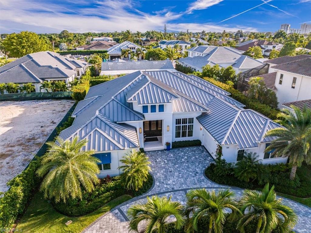 PARK SHORE - Residential