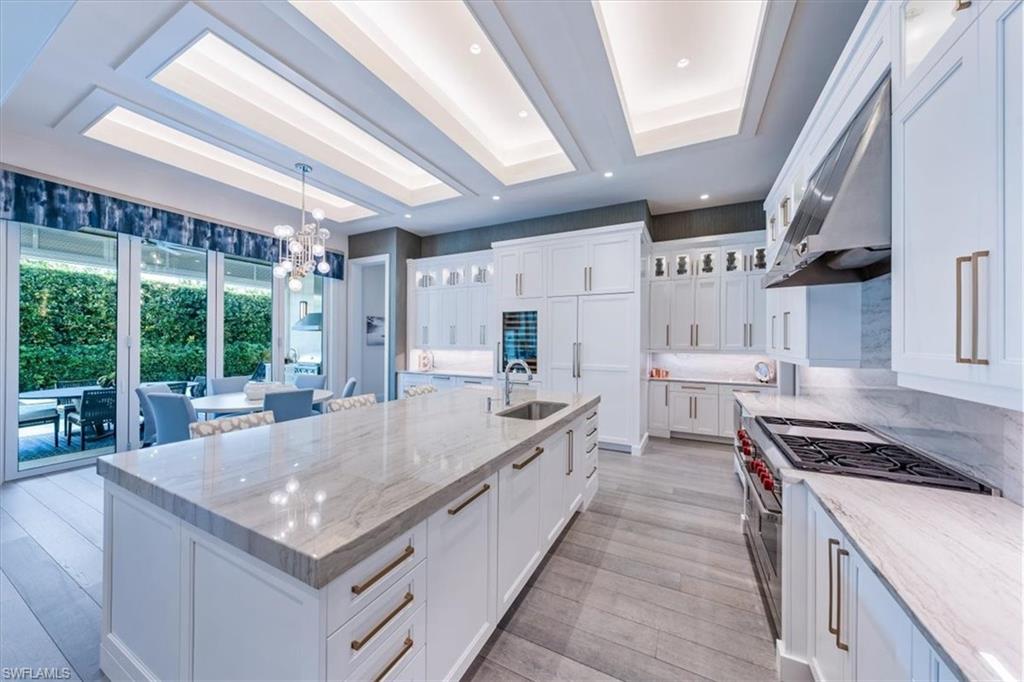 PARK SHORE - Residential