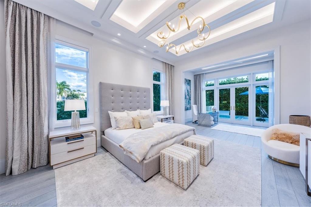 PARK SHORE - Residential