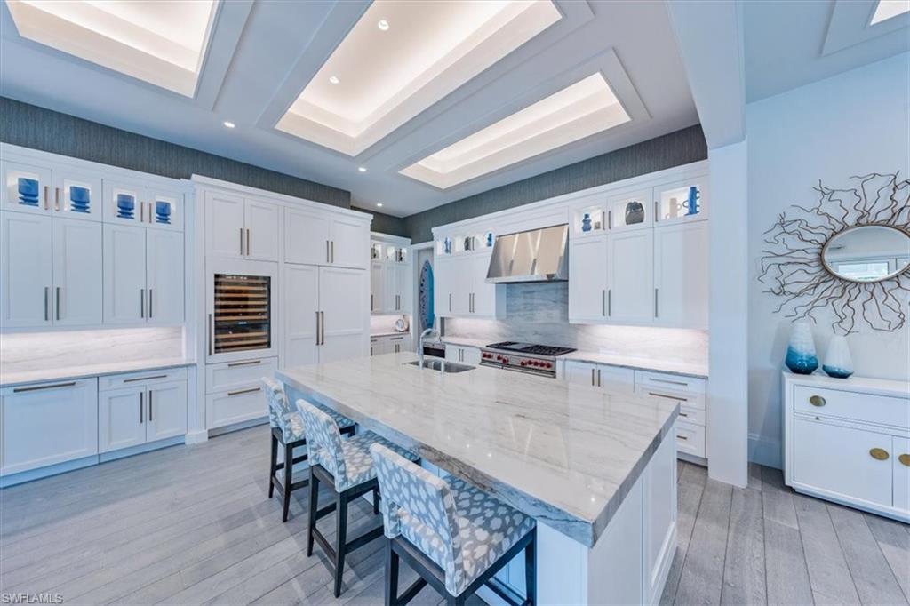 PARK SHORE - Residential