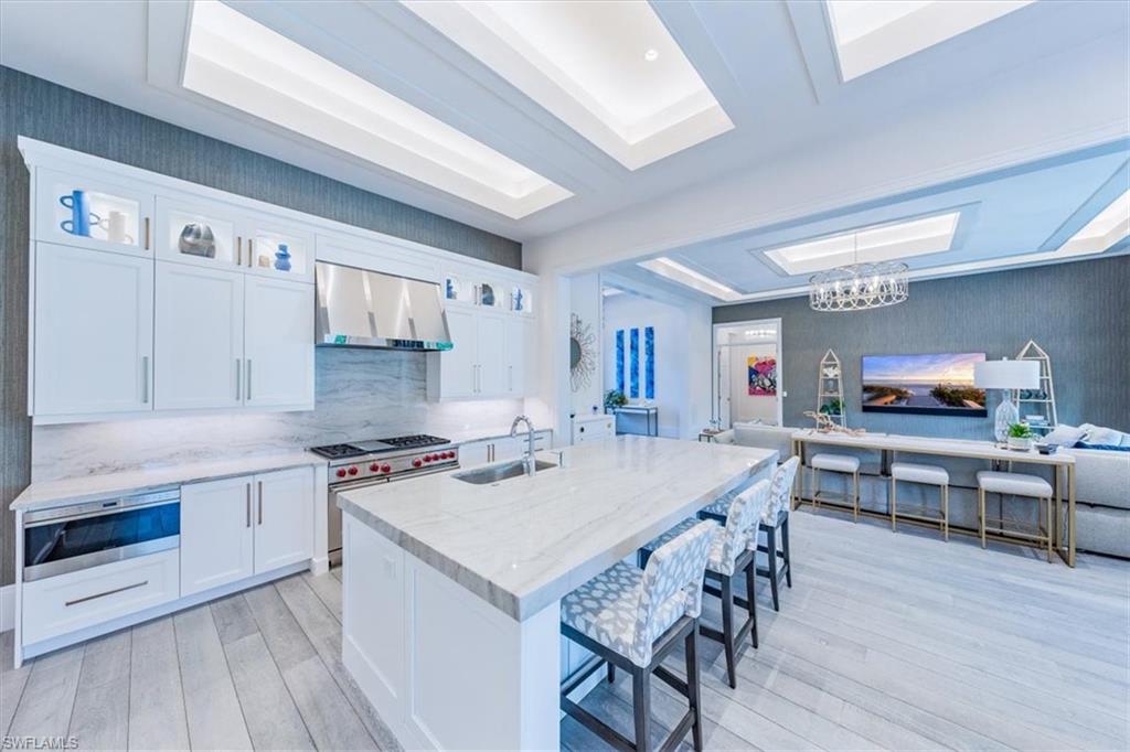 PARK SHORE - Residential