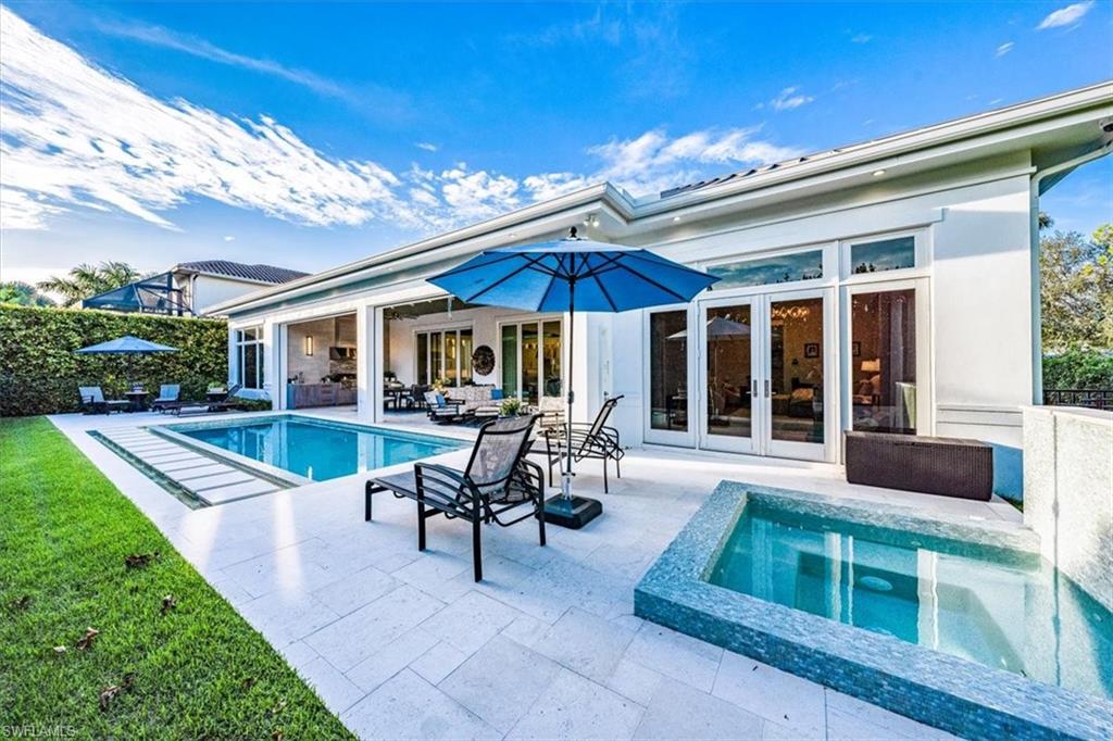 PARK SHORE - Residential