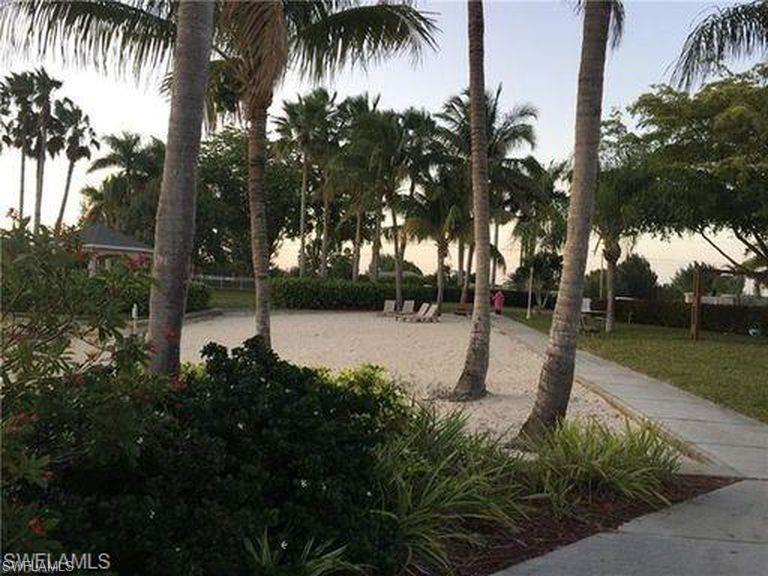 EMERALD COVE - Residential