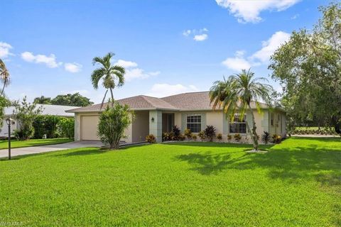 A home in NAPLES