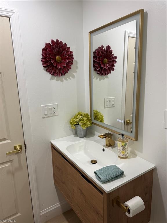 IMPERIAL SHORES - Residential Lease