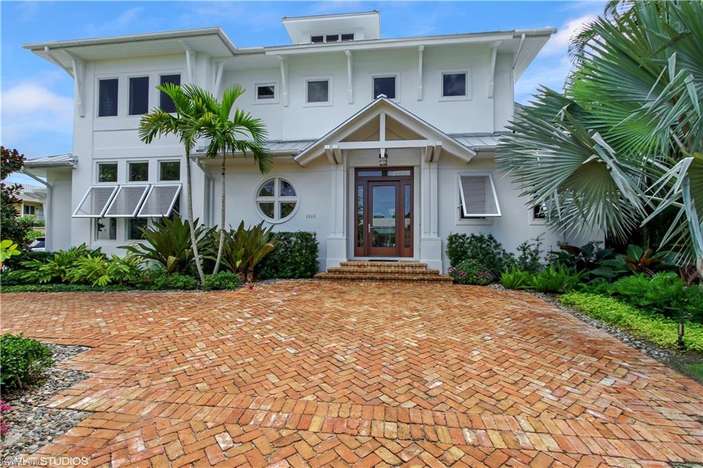 OLDE NAPLES - Residential