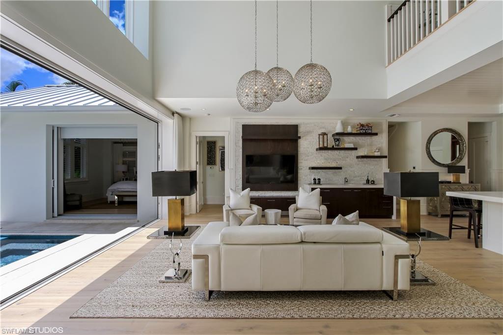 OLDE NAPLES - Residential