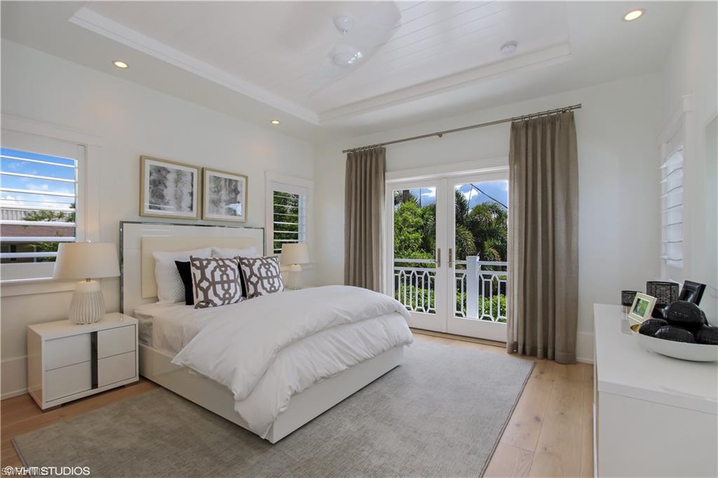 OLDE NAPLES - Residential