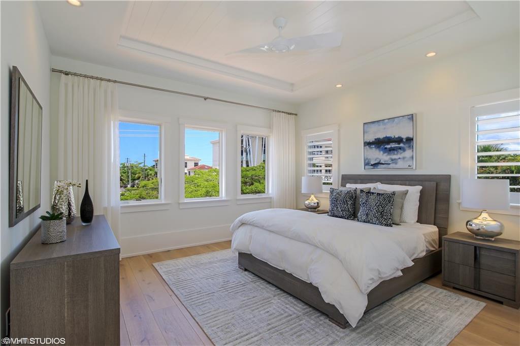 OLDE NAPLES - Residential