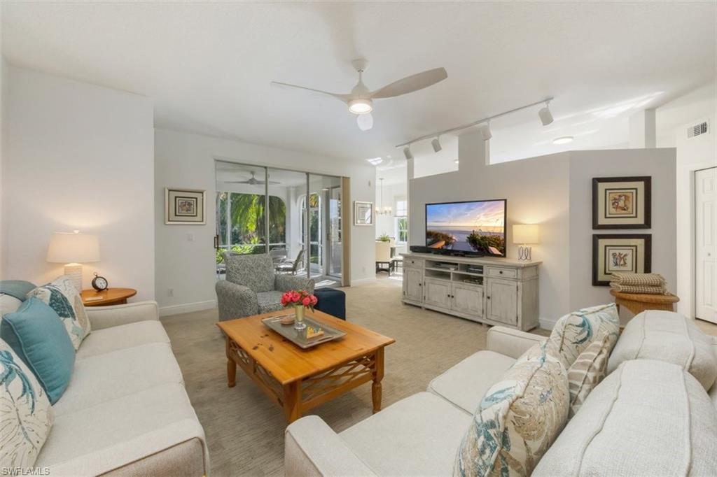 515 Laguna Royale BLVD 102