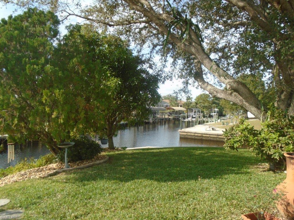 SUBURBAN PARK - Residential Lease