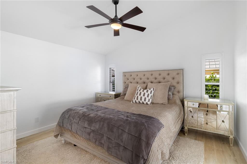 LONGSHORE LAKE - Residential