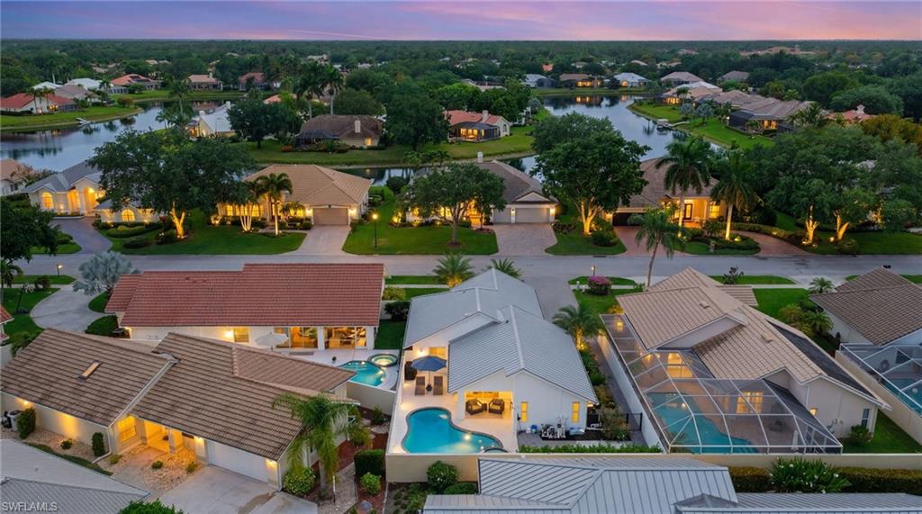 LONGSHORE LAKE - Residential