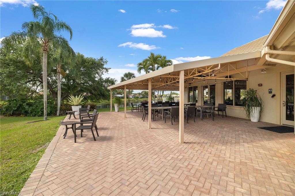 LONGSHORE LAKE - Residential