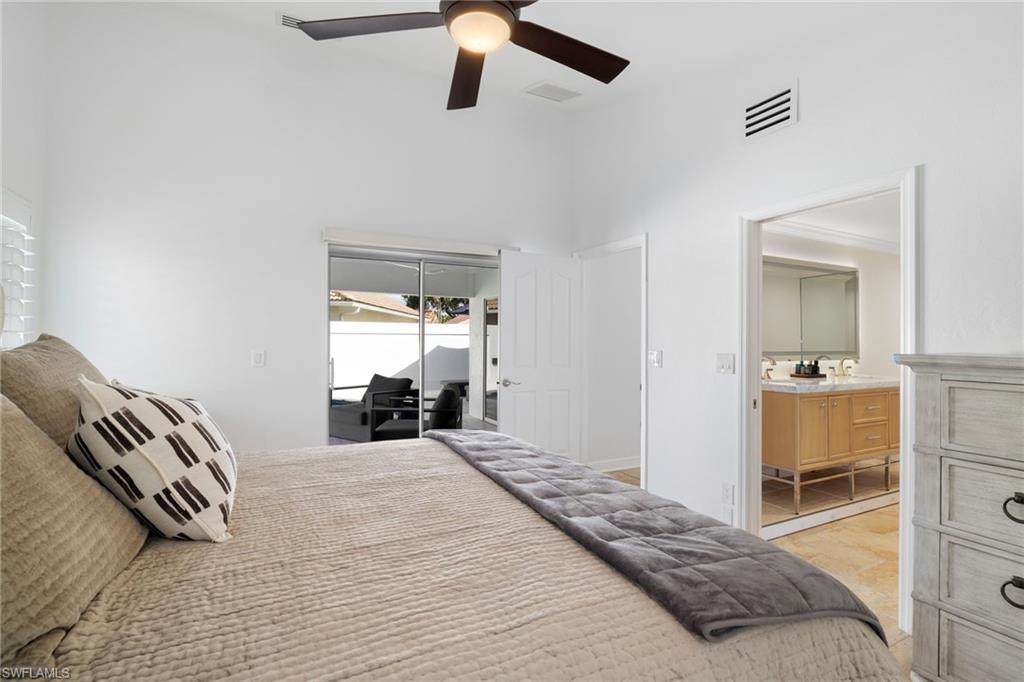 LONGSHORE LAKE - Residential