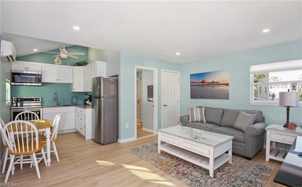 SEAGRAPE COLONY - Residential