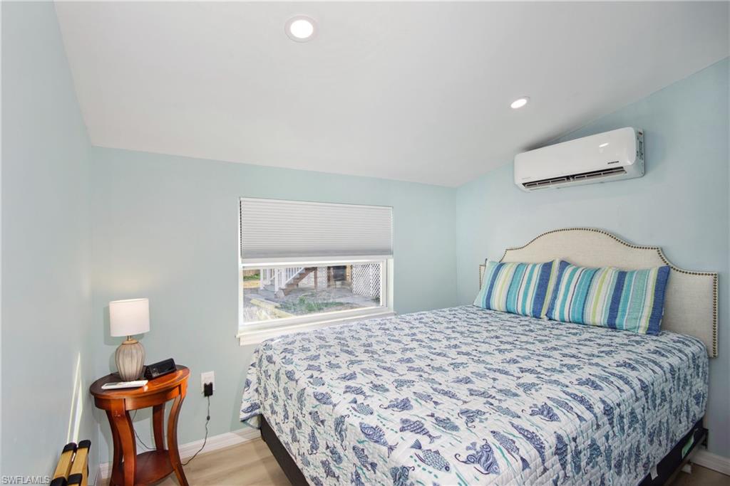 SEAGRAPE COLONY - Residential