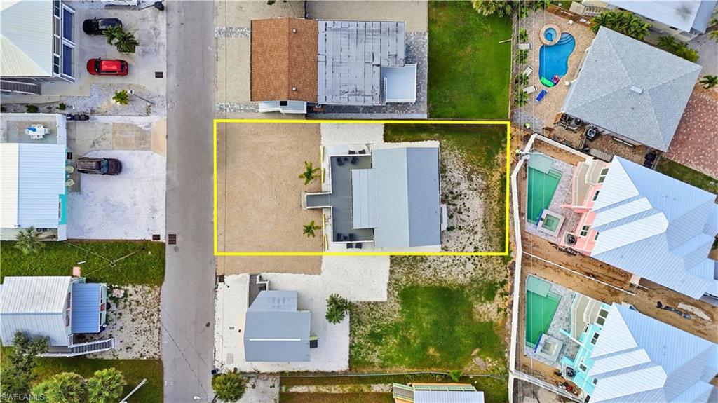 SEAGRAPE COLONY - Residential