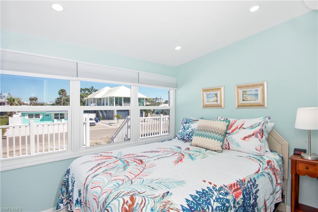 SEAGRAPE COLONY - Residential