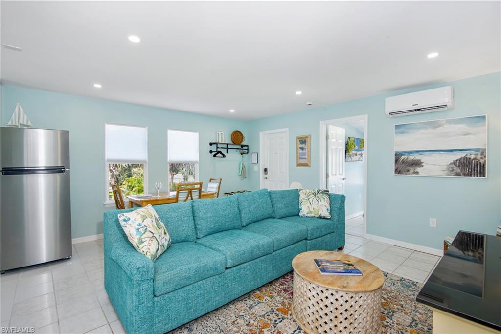 SEAGRAPE COLONY - Residential