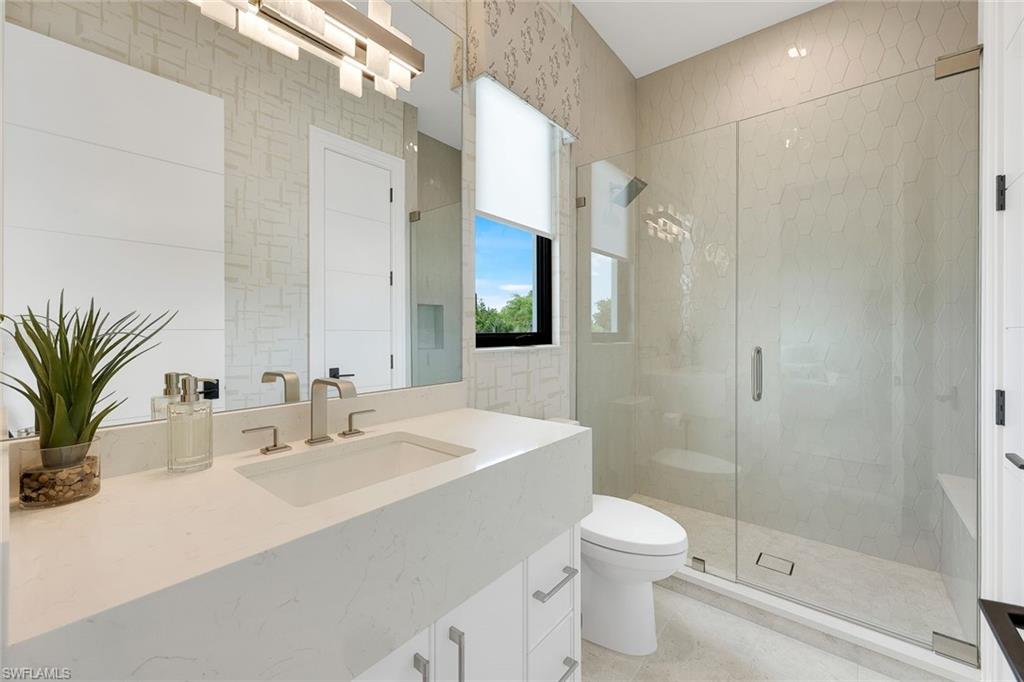 PARK SHORE - Residential