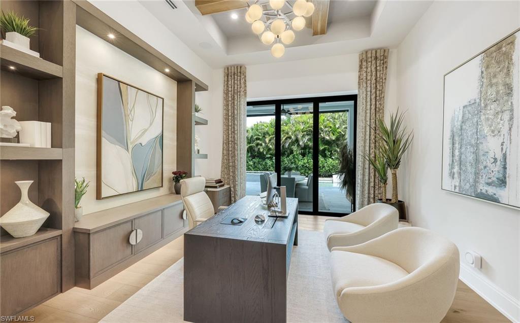 PARK SHORE - Residential