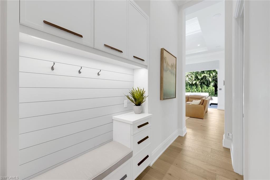 PARK SHORE - Residential