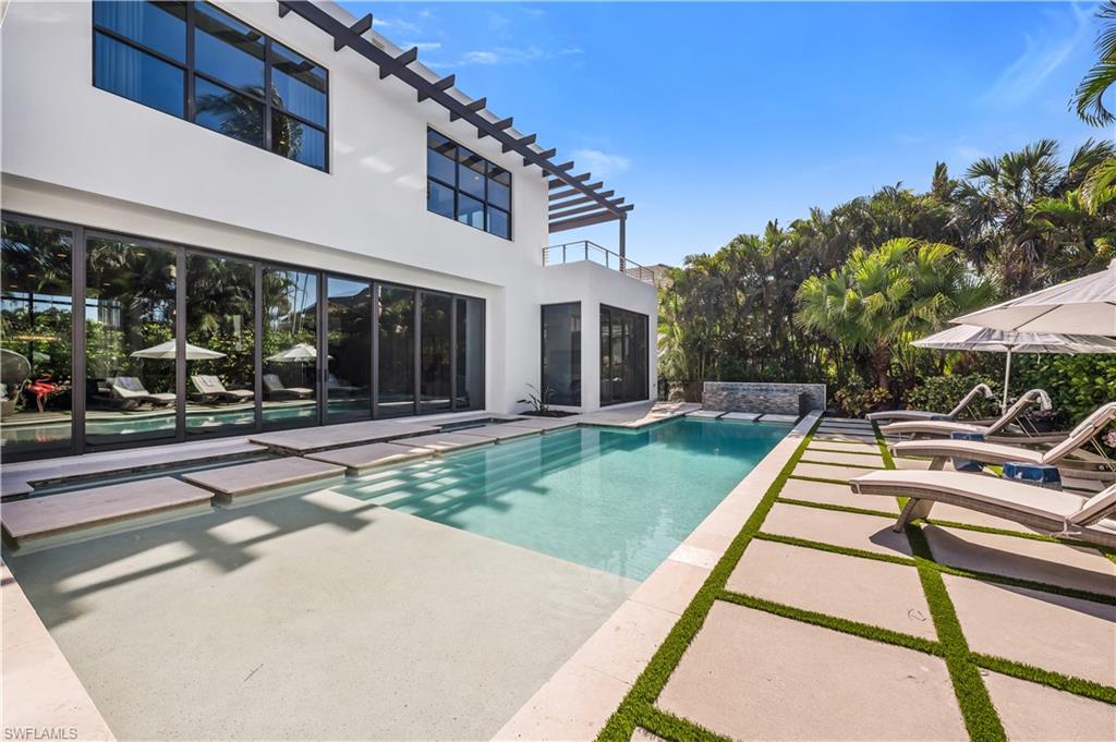 PARK SHORE - Residential