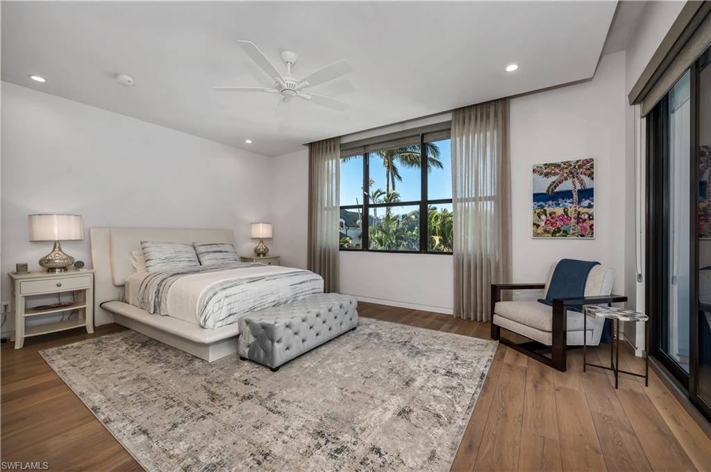 PARK SHORE - Residential