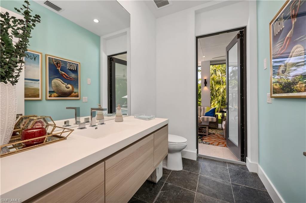 PARK SHORE - Residential