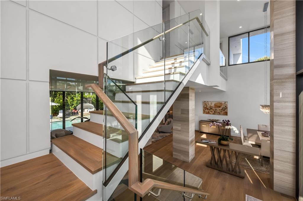 PARK SHORE - Residential