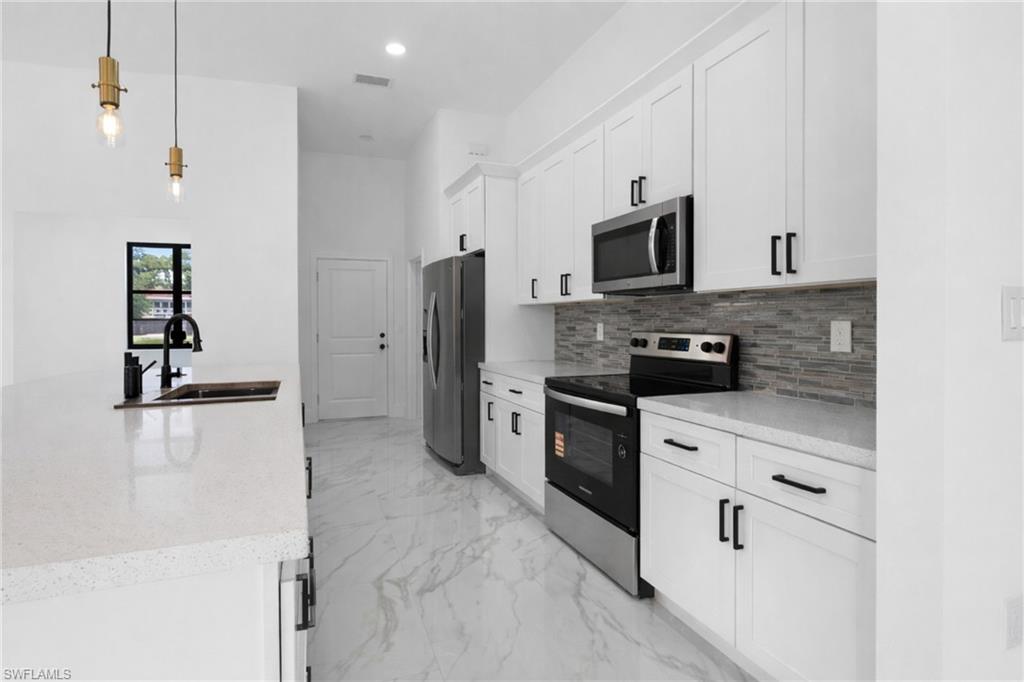 LEHIGH ACRES - Residential