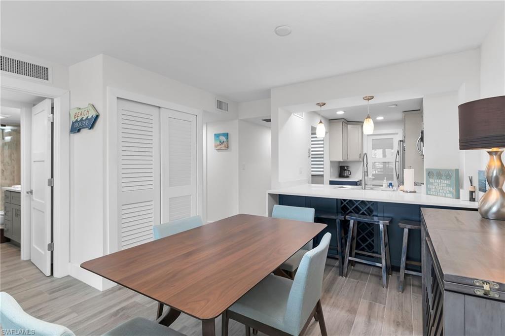 SOUTH SEAS - Residential