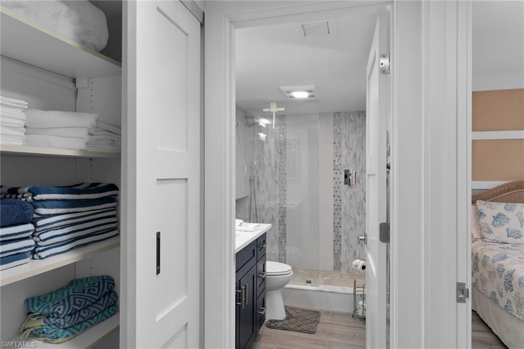 SOUTH SEAS - Residential