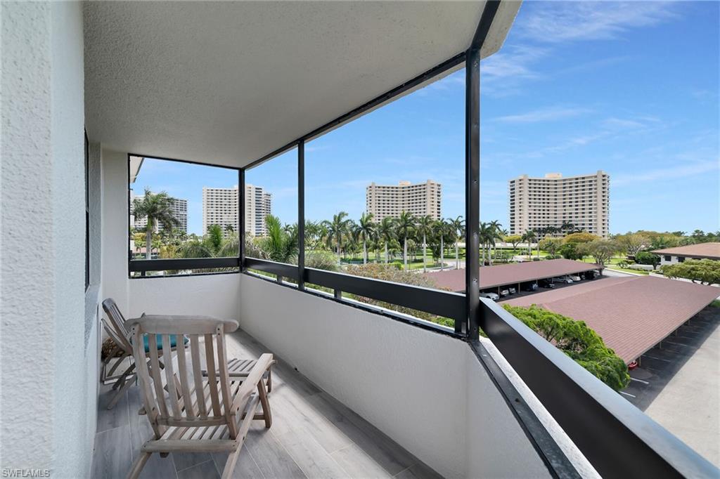 SOUTH SEAS - Residential