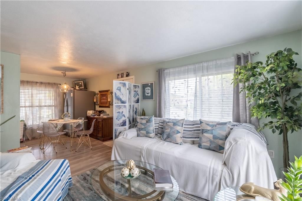 Photo of 1360 5th AVE N, NAPLES, FL 34102 (MLS # 225082063)