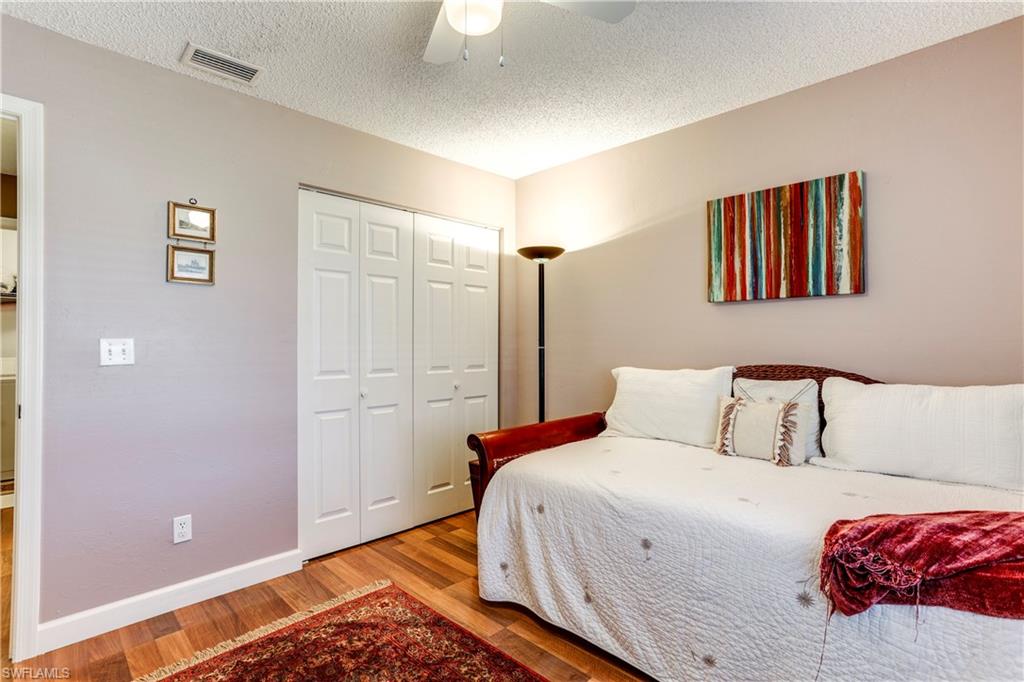 FURSE LAKES - Residential