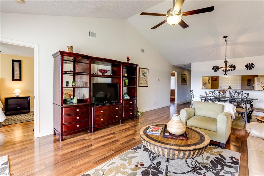 FURSE LAKES - Residential