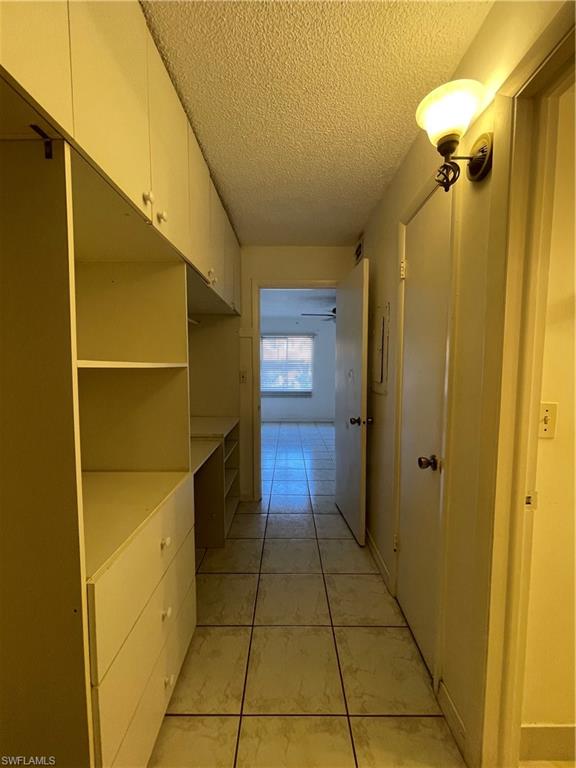 TOWERS CONDO - Residential