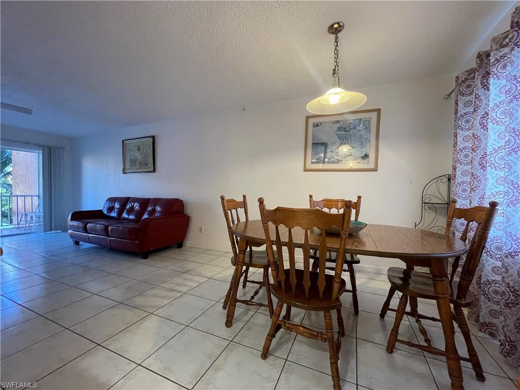 TOWERS CONDO - Residential