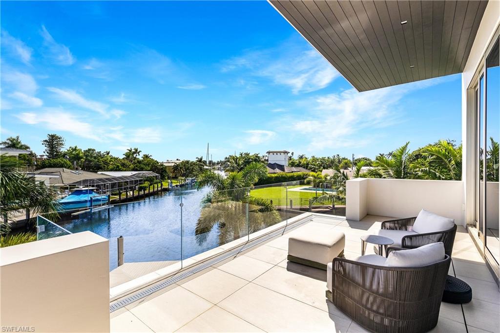 ROYAL HARBOR - Residential