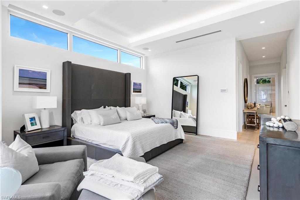 ROYAL HARBOR - Residential