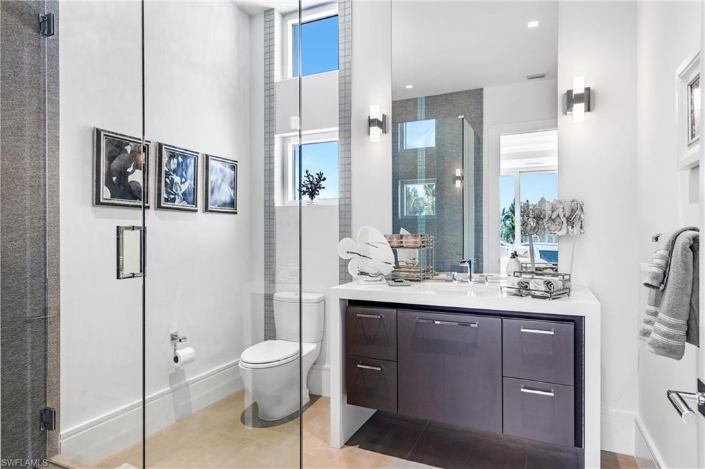 ROYAL HARBOR - Residential