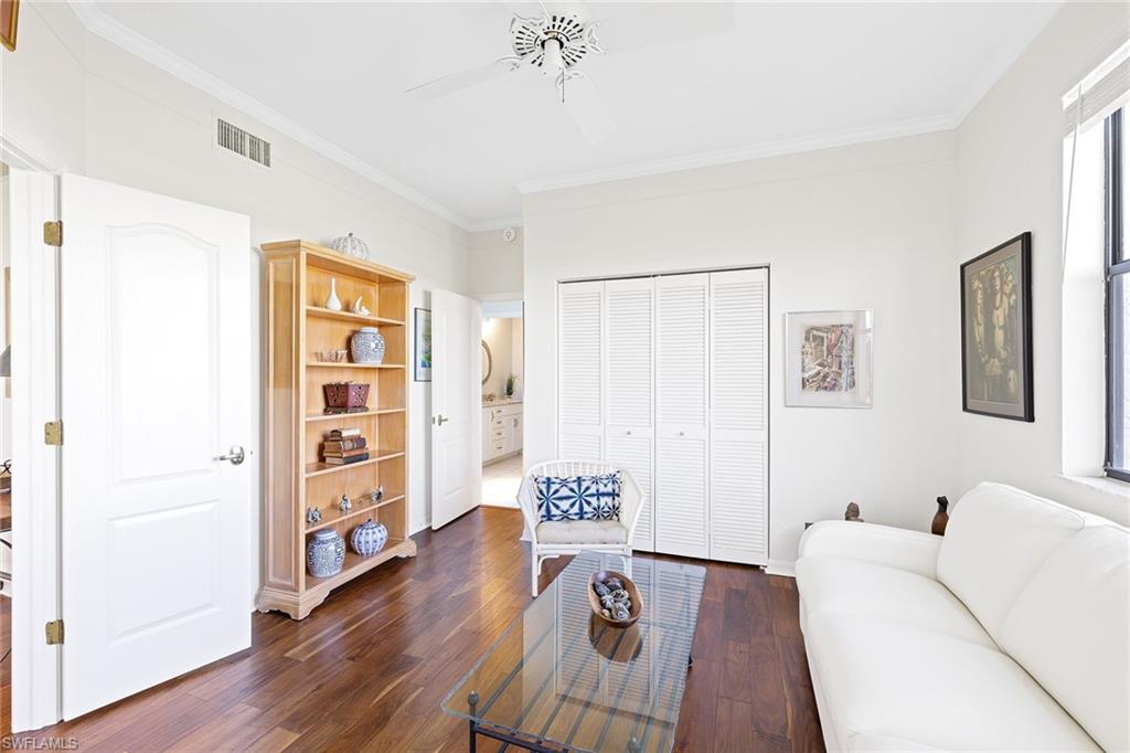 CALAIS - Residential