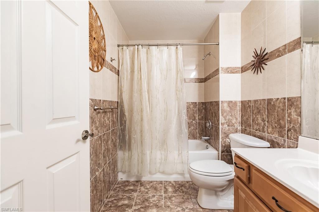 MAPLE GARDENS - Residential