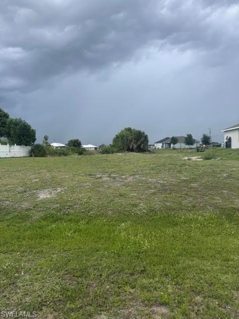 CAPE CORAL - Land